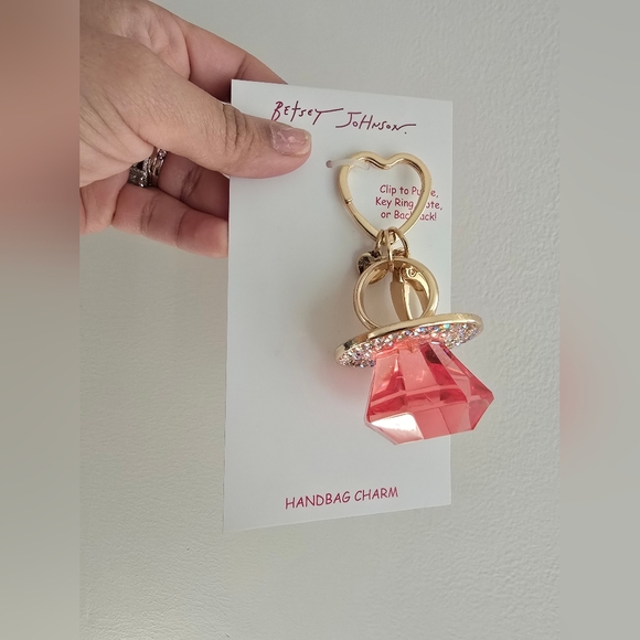 NWT Betsey Johnson Ring Pop Ketchain/Handbag Charm - Picture 7 of 7